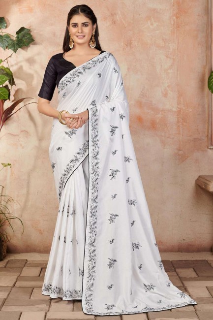 sari blanc brodé en coton avec chemisier