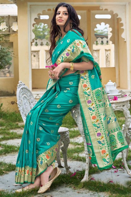 tissage de banarasi sari en soie verte banarasi