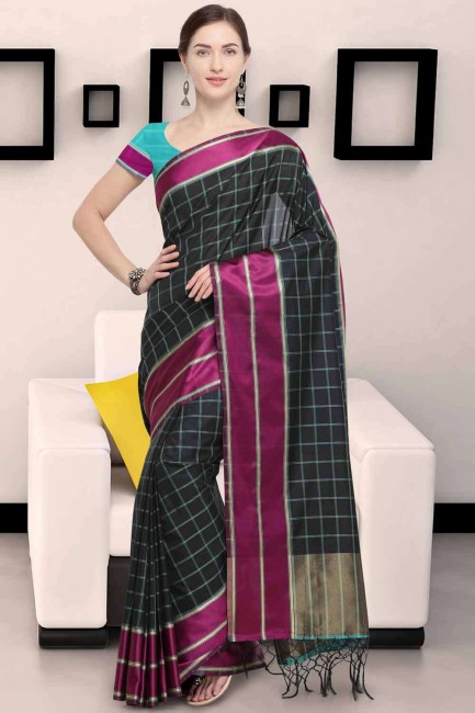 sari noir avec soie d'art
