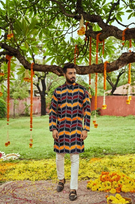kurta pour homme en soie d'art multicolore avec imprimé