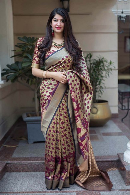 vin et couleur crème Banarasi saris en soie