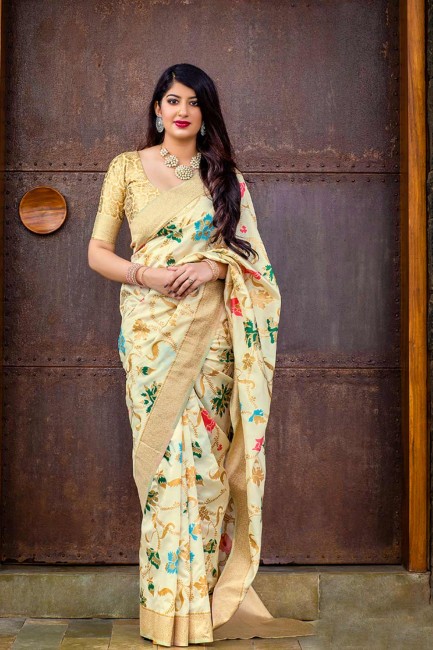 couleur crème Banarasi saris en soie