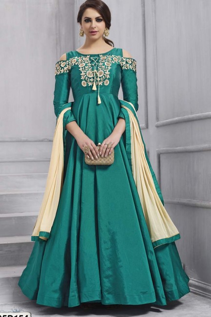 costume de couleur verte taffetas Anarkali