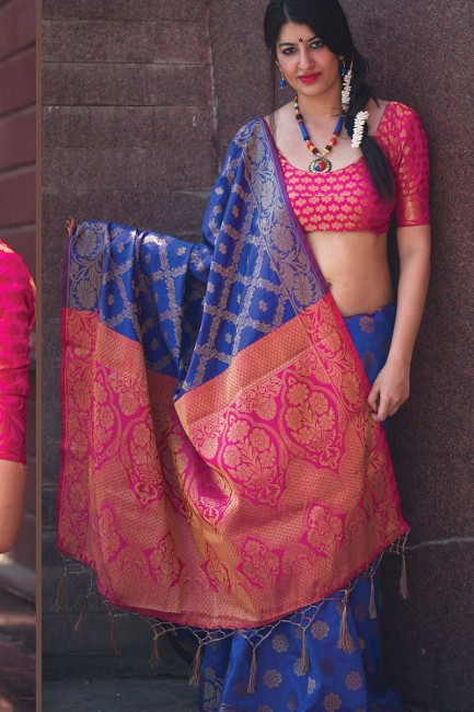 couleur bleue Banarasi sari de soie art