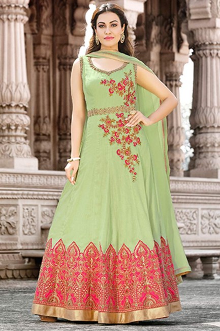 costume satin de coton de couleur vert clair Anarkali