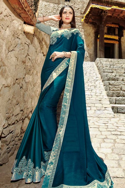 couleur bleue en satin de soie sari
