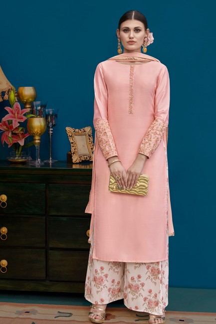 costume d'art de couleur rose clair soie palazzo