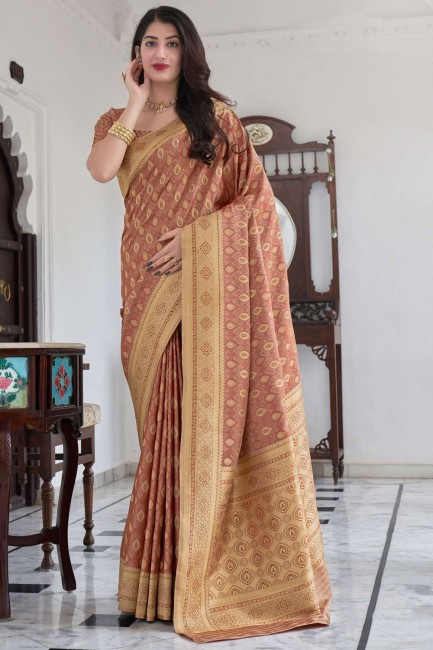 tissage de soie sari des indes du sud en marron