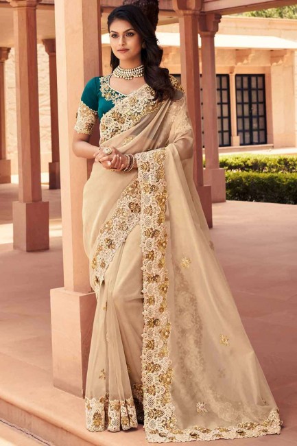 sari de mariage beige en resham, zari, perles, patch, paillettes, organza brodé