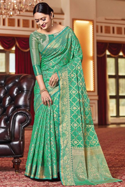 soie rama sari dans le tissage