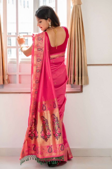 nakshi en soie banarasi, tissage sari banarasi rose avec chemisier