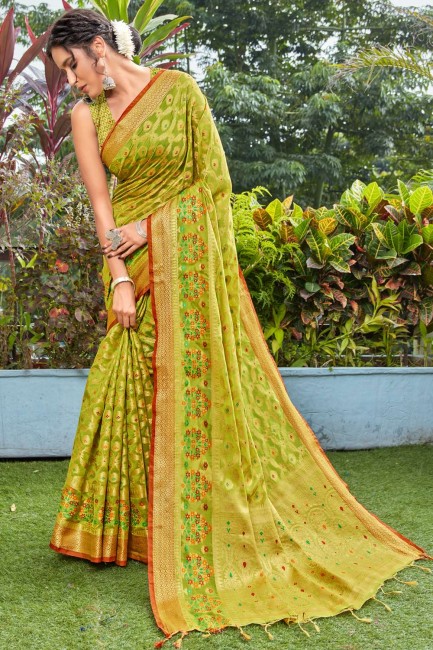 sari banarasi vert avec tissage de soie banarasi