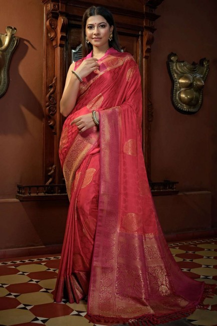 satin et soie tissage rose sud indien sari avec chemisier