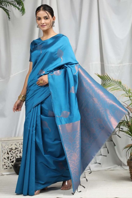 zari en soie, sari floral brodé avec chemisier