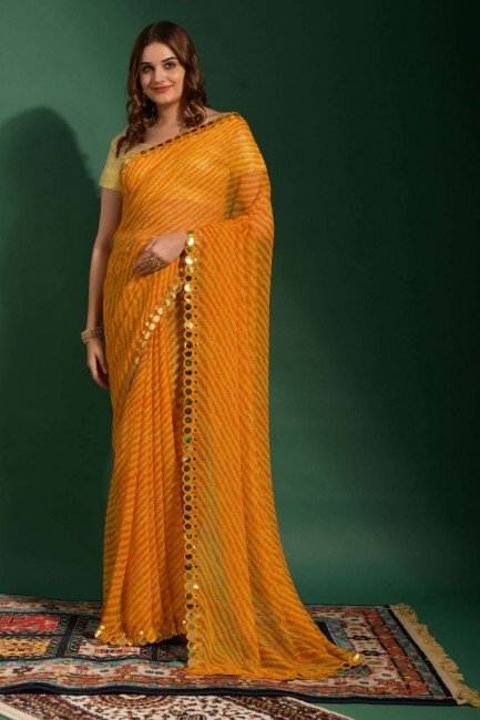 sari en mousseline de soie imprimé brodé miroir en jaune avec chemisier