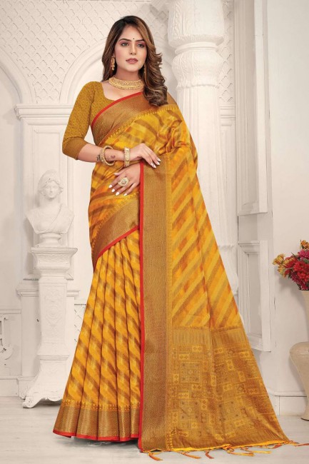 zari,tissage sari en organza jaune
