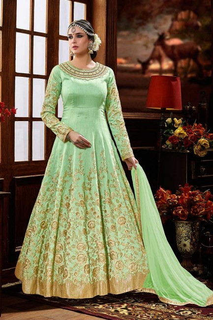 art couleur vert pastel costume de soie Anarkali