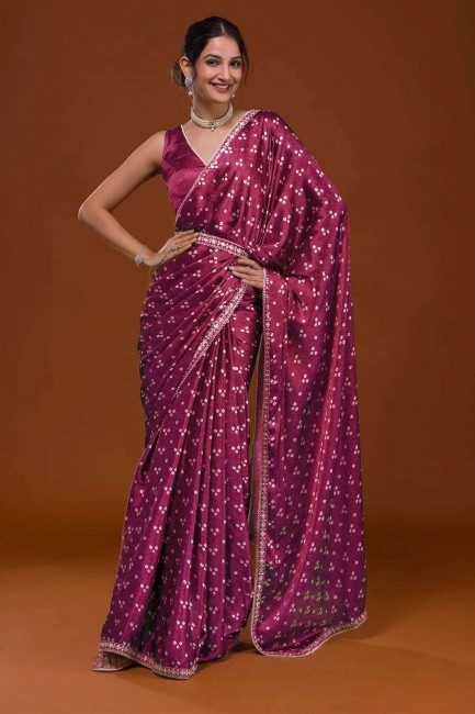 sari rose avec satin imprimé numérique brodé