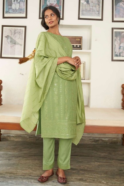 salwar kameez en rayonne brodée en vert