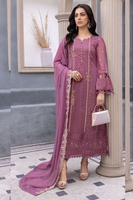 Costume pakistanais brodé en georgette violet clair avec dupatta
