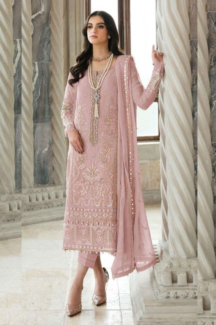 Salwar Kameez en georgette rose avec brodé