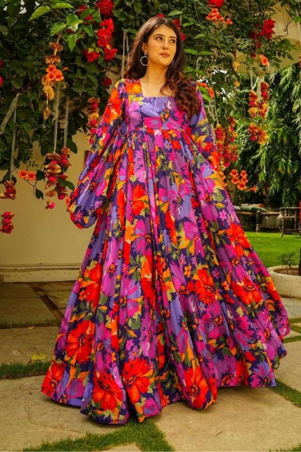 Robe robe en georgette imprimée numérique en multicolore avec dupatta