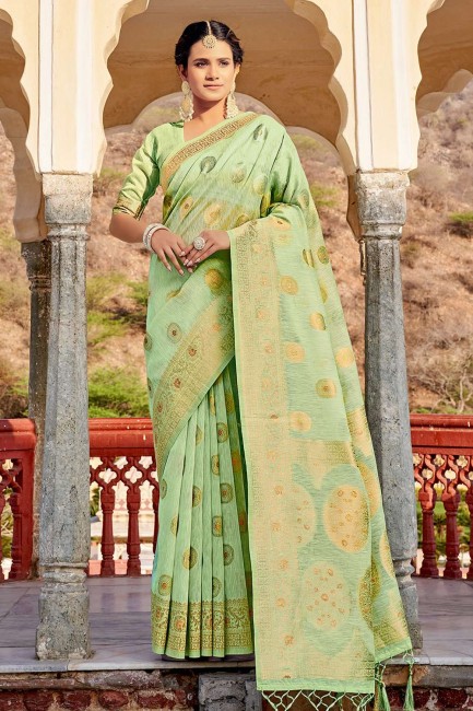 saris vert lin dans le tissage