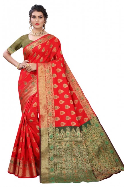 saris de soie à tissage rouge