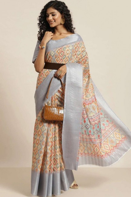 tissage de sari en soie grise