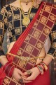 sari jacquard banarsi en rouge avec chemisier