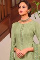 costume pakistanais vert avec mousseline brodée