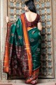 saris en soie verte avec tissage