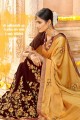 couleur dorée et café fantaisie sari