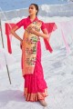 banarasi sari en soie banarasi rose avec tissage