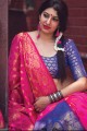 fuschia couleur rose Banarasi sari de soie d'art