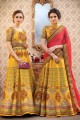 couleur jaune Banarasi lehenga soie art choli