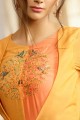 Robe Orange De Robe De Coton Et De Rayonne