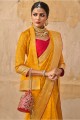 tissage de saris de mariage en jacquard jaune et soie