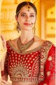 velours nuptiale lehenga choli en rouge avec la main
