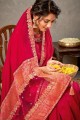rose resham,zari,main,sari brodé en soie