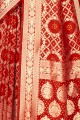 sari de mariage en soie banarasi rouge en tissage