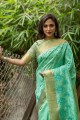 sari en soie vert d'eau avec zari brodé