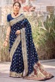 tissage de sari de soie bleu