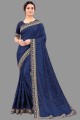 sari en soie bleu avec bordure en dentelle brodée, pierre avec moti