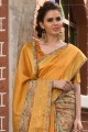 bordure en dentelle, sari à impression numérique en soie d'art orange