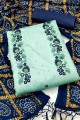 salwar kameez bleu ciel imprimé en soie avec dupatta