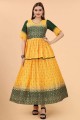 robe jaune en soie à impression numérique avec dupatta