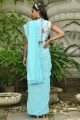 fil brodé, tenue de soirée sari en georgette bleu ciel