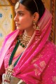 sari en soie rose avec imprimé, tissage