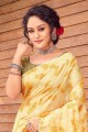sari en soie d'art jaune avec imprimé, dentelle